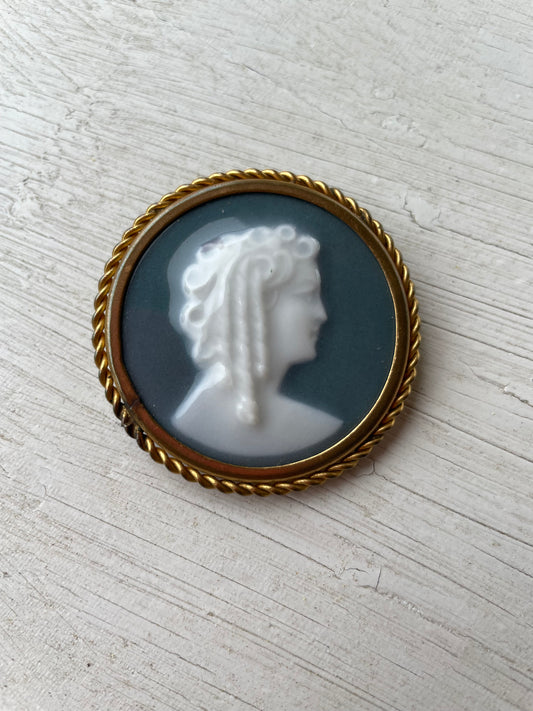 1920's Limoges Cameo *Artist Signed