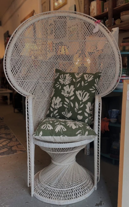 Vintage Peacock Chair!!